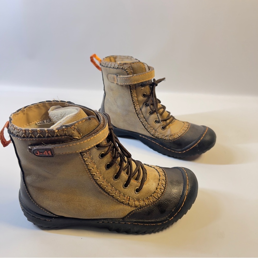 J 41 Women’s 7M Rugged Outdoor Eco Friendly Vegan Activity Hiking camping boot